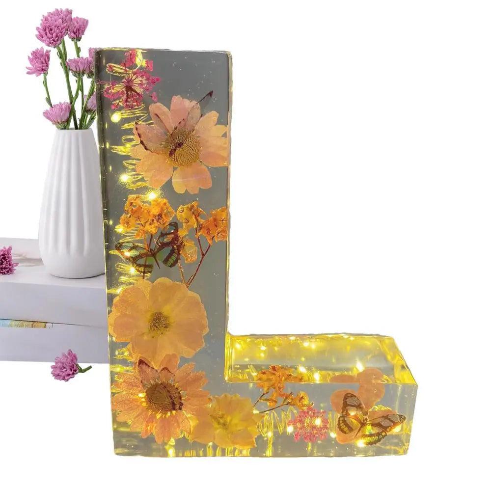 Floral Letter Night Lights Decorative Resin Lamp with Initial Letter & Dry Flower Creative Table Light Night Lamp Glowing