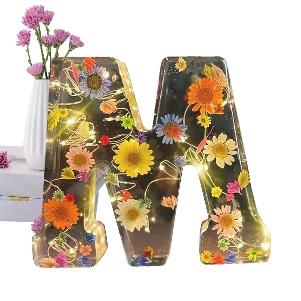 Floral Letter Night Lights Decorative Resin Lamp with Initial Letter & Dry Flower Creative Table Light Night Lamp Glowing