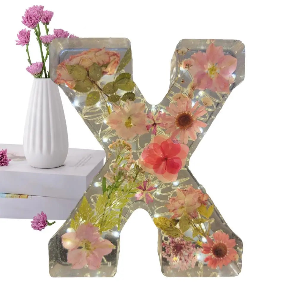 Floral Letter Night Lights Decorative Resin Lamp with Initial Letter & Dry Flower Creative Table Light Night Lamp Glowing