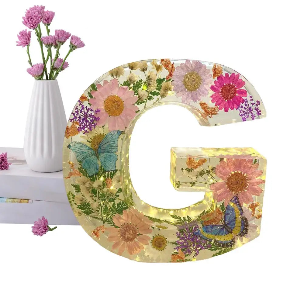 Floral Letter Night Lights Decorative Resin Lamp with Initial Letter & Dry Flower Creative Table Light Night Lamp Glowing